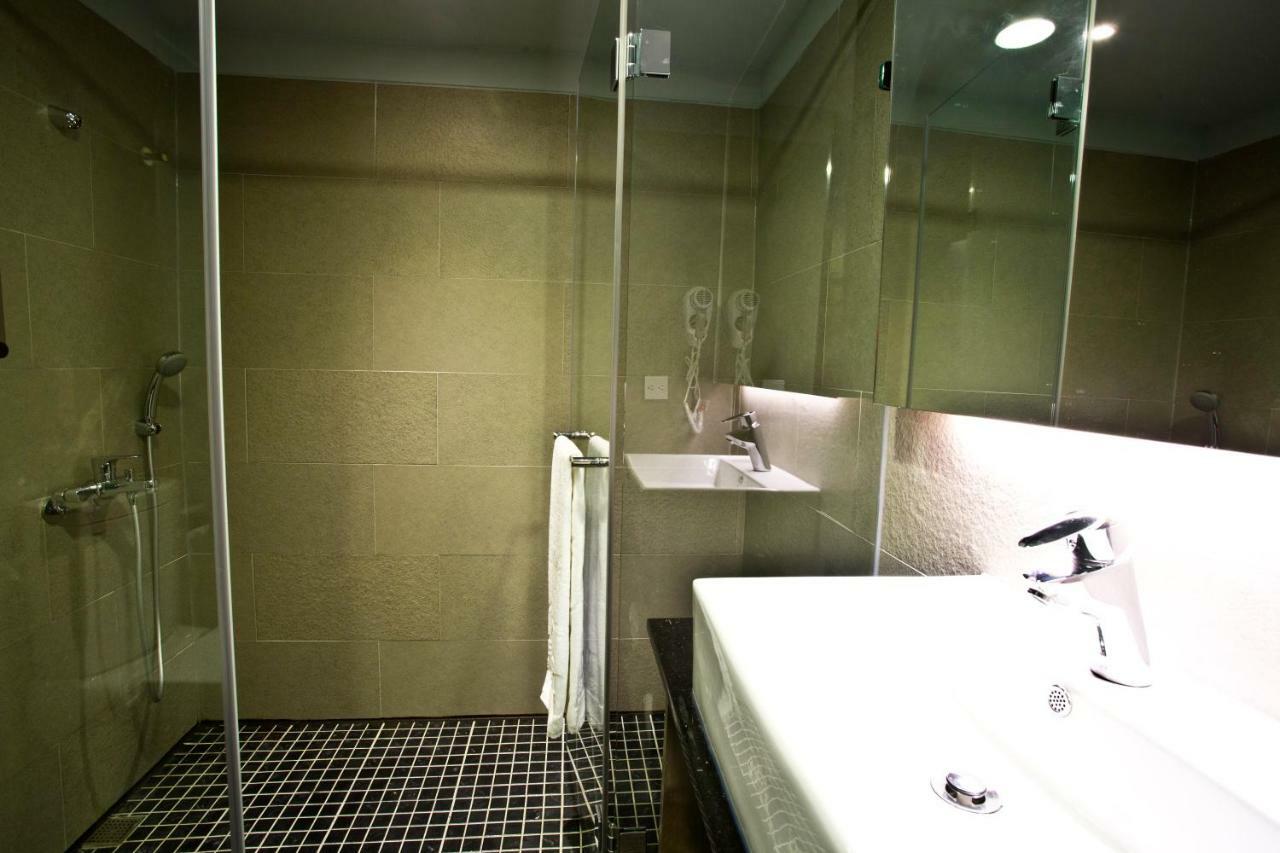 Fine Hotel Kaohsziung Kültér fotó