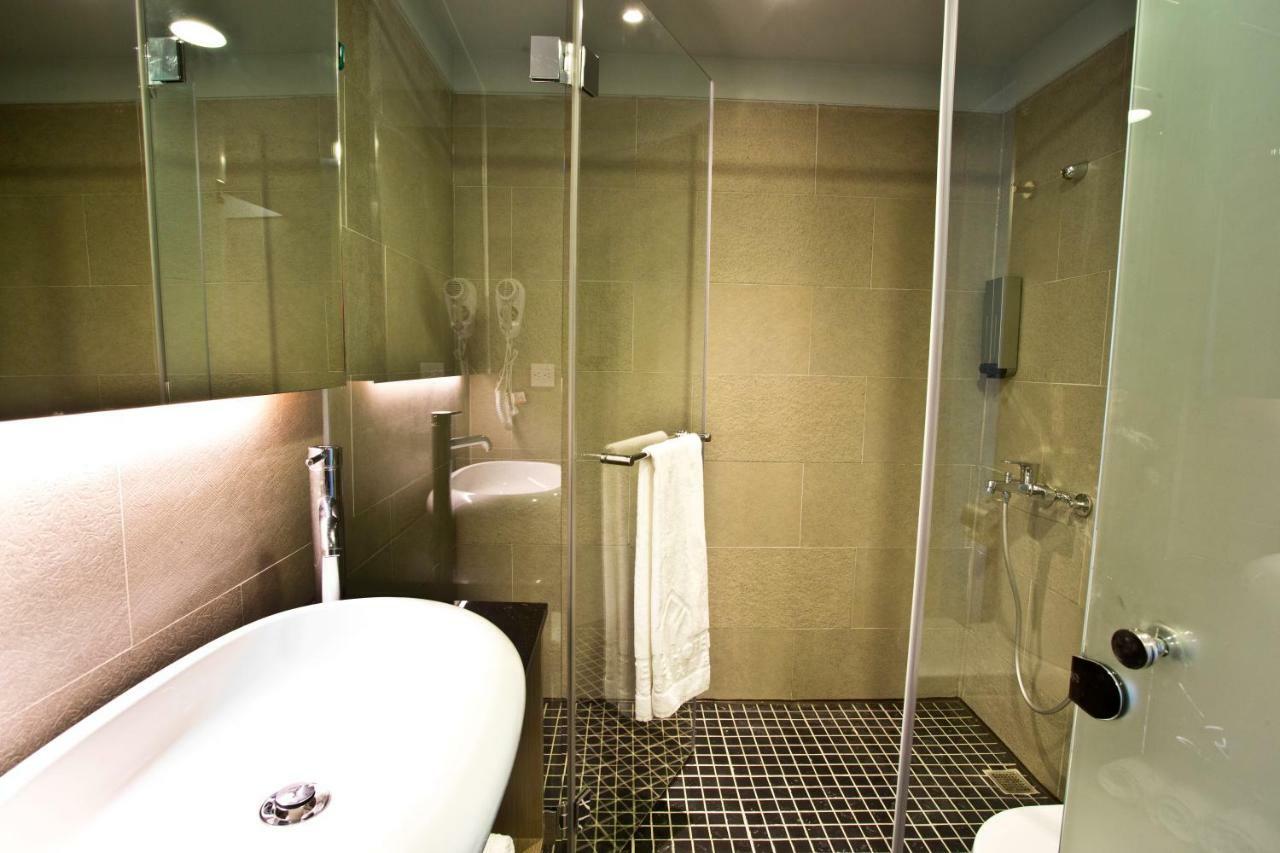 Fine Hotel Kaohsziung Kültér fotó